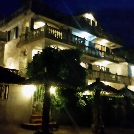 Apartments Palace Mira Mare Tivat Zewnętrze zdjęcie