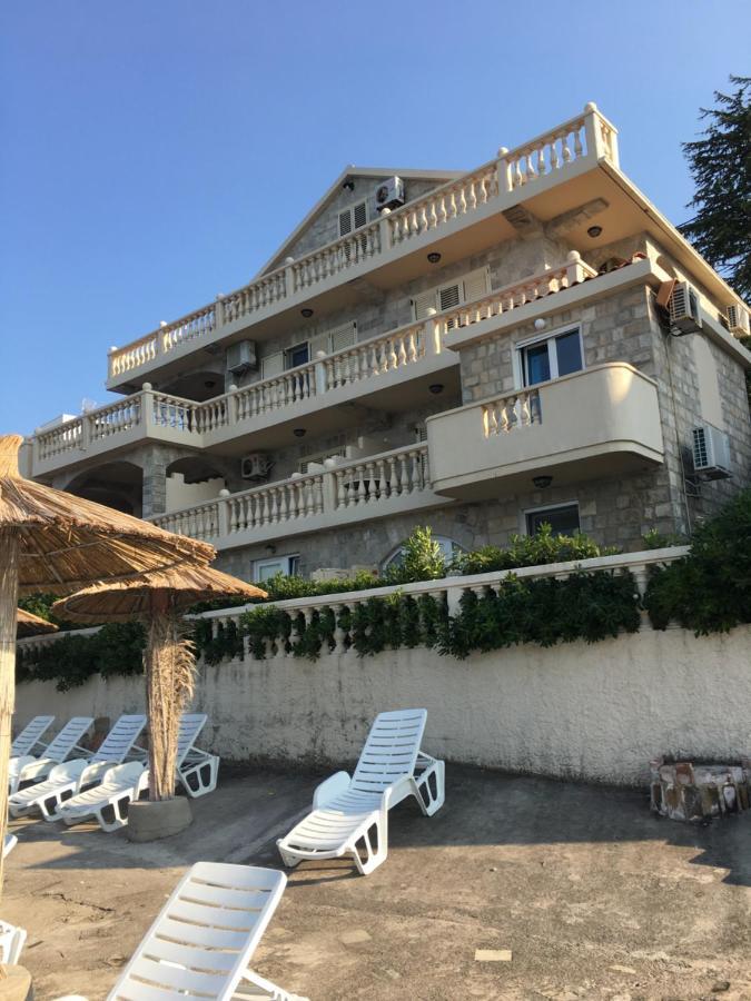 Apartments Palace Mira Mare Tivat Zewnętrze zdjęcie