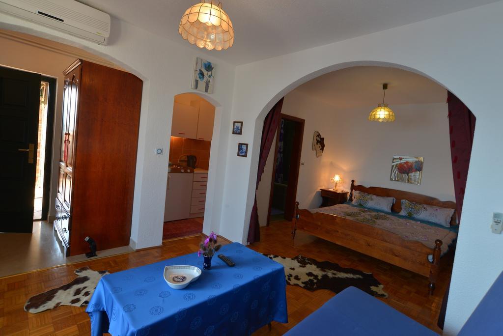 Apartments Palace Mira Mare Tivat Zewnętrze zdjęcie