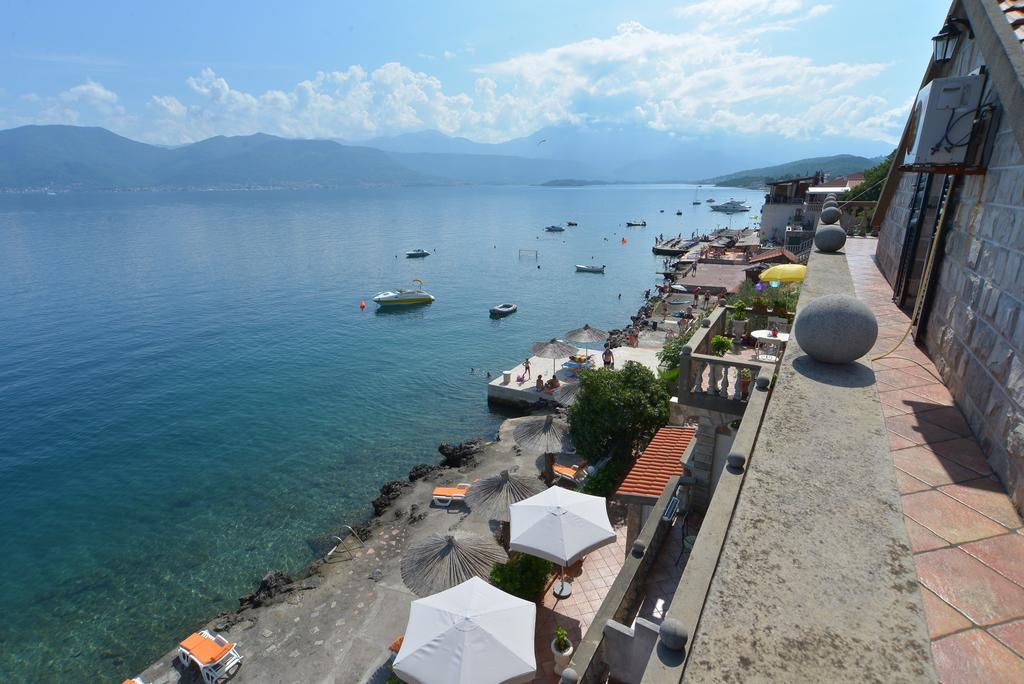 Apartments Palace Mira Mare Tivat Zewnętrze zdjęcie