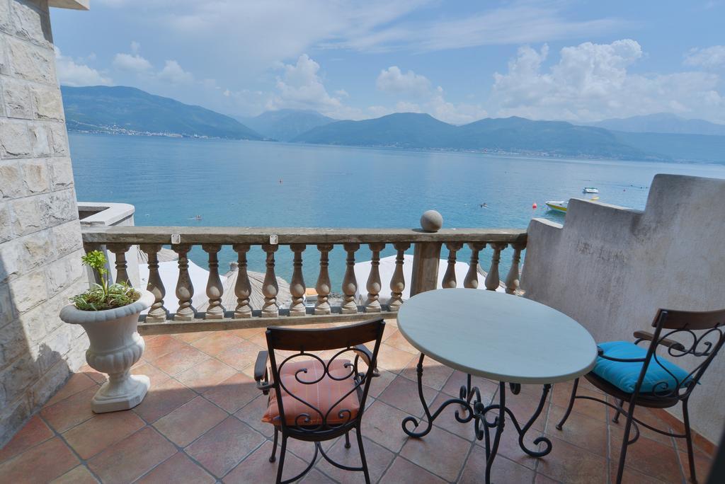 Apartments Palace Mira Mare Tivat Pokój zdjęcie