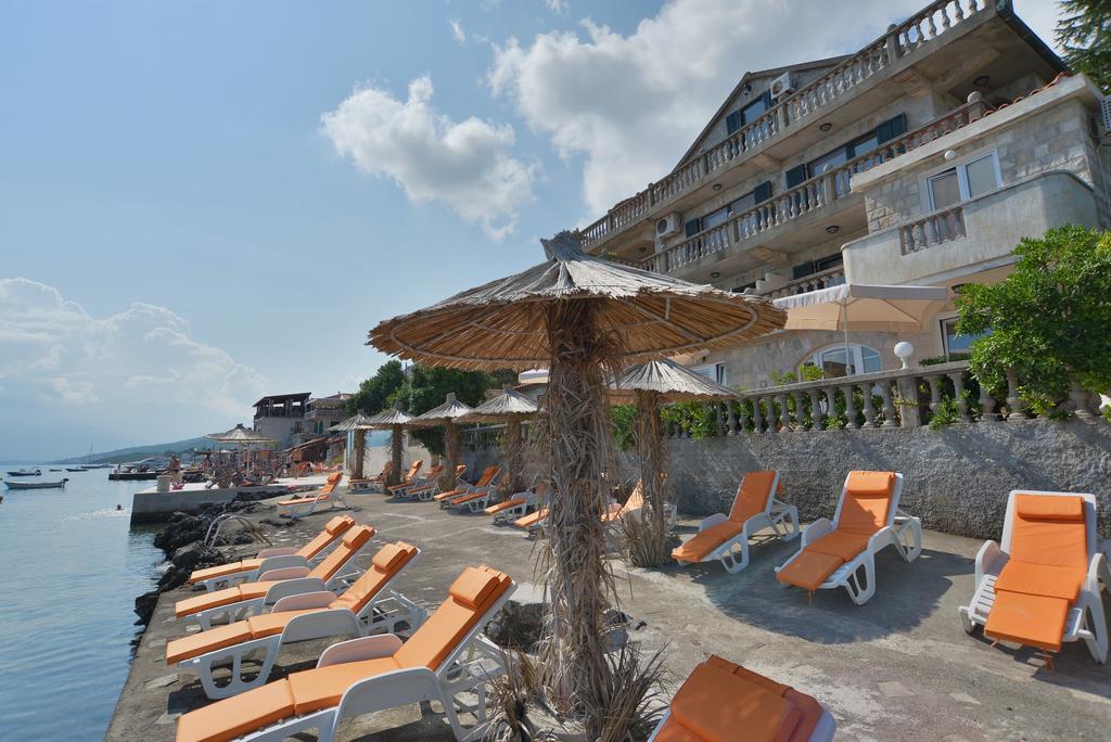 Apartments Palace Mira Mare Tivat Zewnętrze zdjęcie